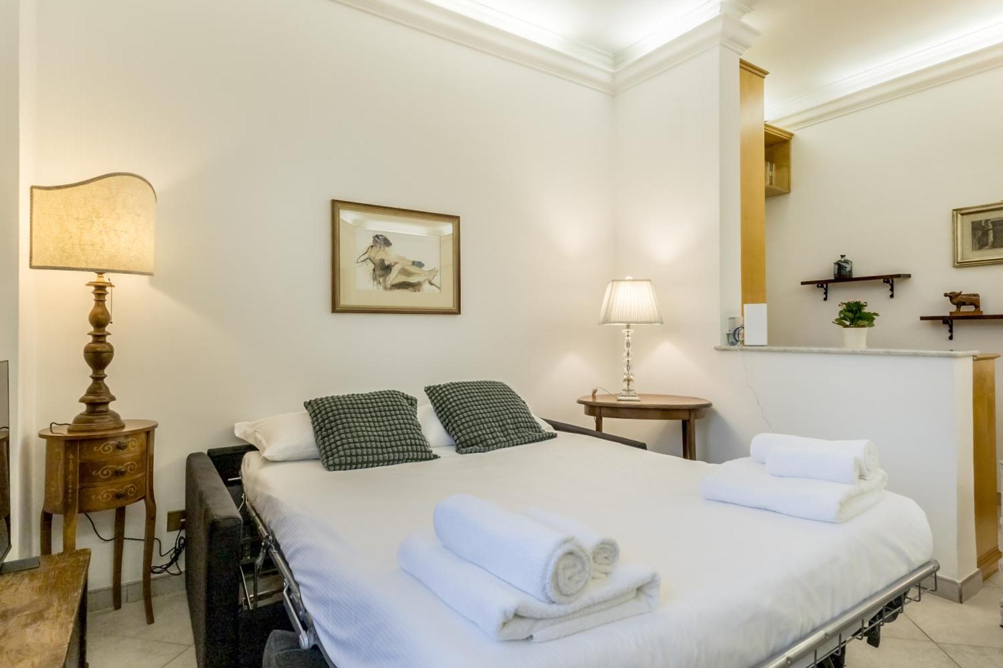 Apartment Emanuele House - Basilica Di San Giovanni By Ghor Rom